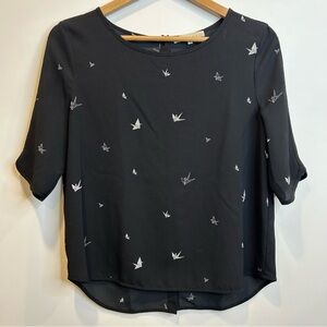 Monk & Lou Boxy Short Sleeve Blouse Paper Crane Print Black